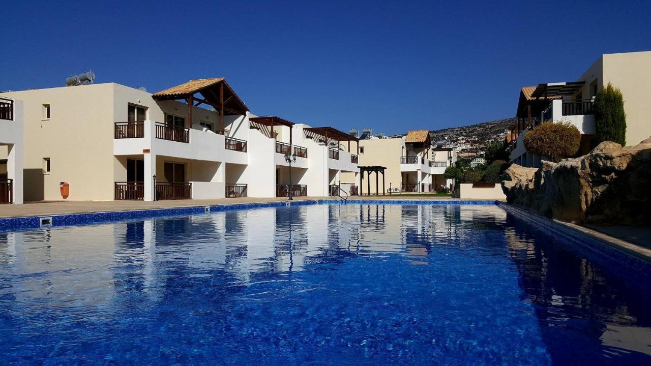 פאהיה Stunning Apartment C106 With Balcony Looking Over Pool מראה חיצוני תמונה